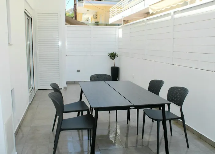 Rodini House *