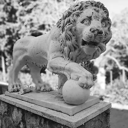 Rodini House アパート Rhodes City