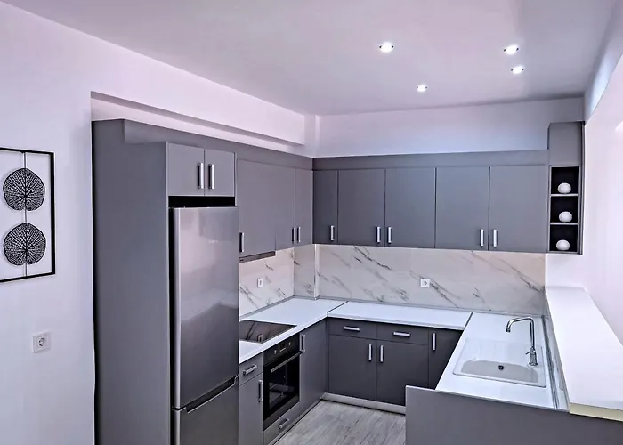 Rodini House *