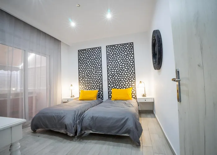 דירה Rodini House *