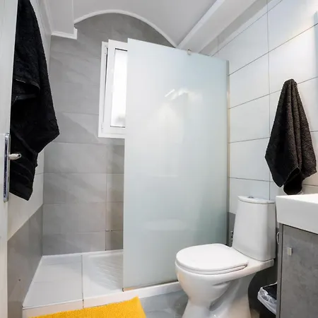 Rodini House Apartmán *