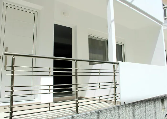 Rodini House *
